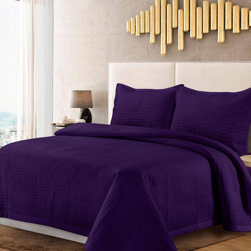 King Dark Purple Microfiber Quilt Set with Shams