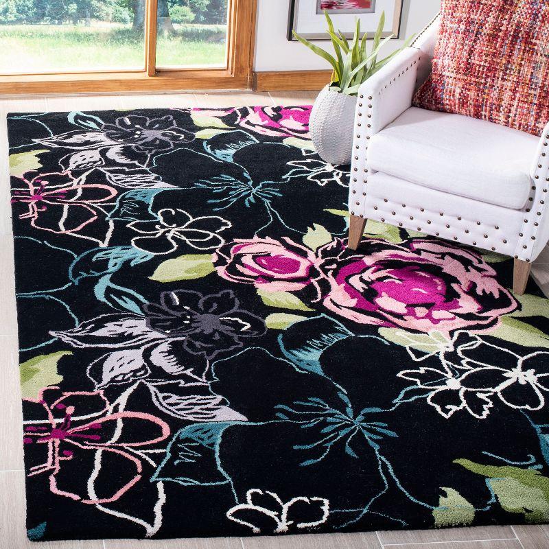 Handmade Black Floral Wool 8' x 10' Area Rug