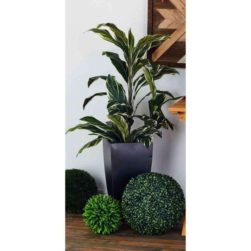 Set of 3 Modern Rectangular Metal Planters Black - Olivia & May: Iron Construction, Indoor/Outdoor Use, No Drainage Holes