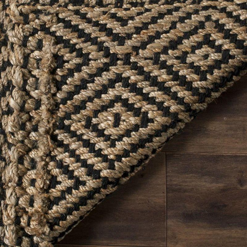 Natural Fiber NF181 Hand Woven Indoor Accent Rug - Natural/Black - 2'x3' - Safavieh.