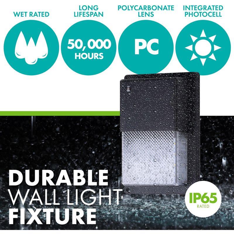 Simply Conserve 100-Watt Equivalent Integrated LED Black Mini Wall Pack Light, 4000K