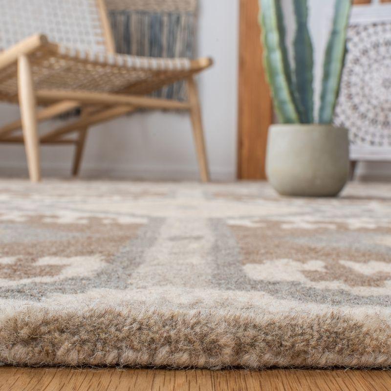 Wyndham WYD720 Hand Tufted Area Rug  - Safavieh