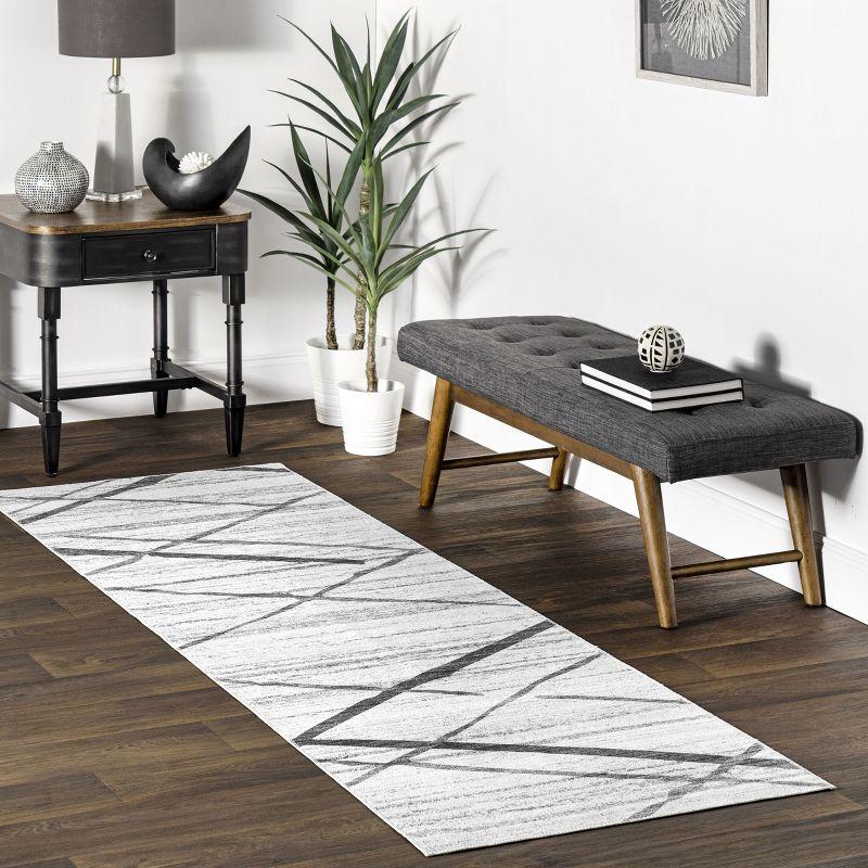 nuLOOM Trellis SpinClean Machine Washable Stain-Resistant Area Rug