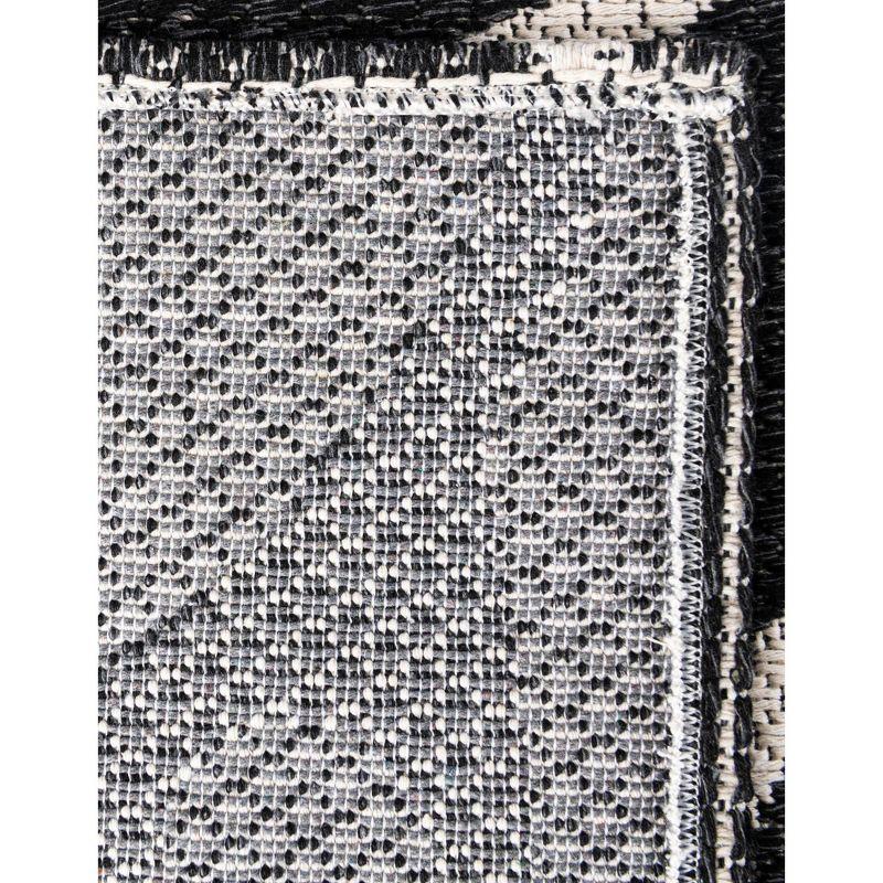 Unique Loom 4' 2 x 6' 0 Black Decatur Scroll Area Rug