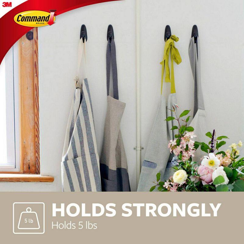 Command Medium Sized Forever Classic Decorative Hooks