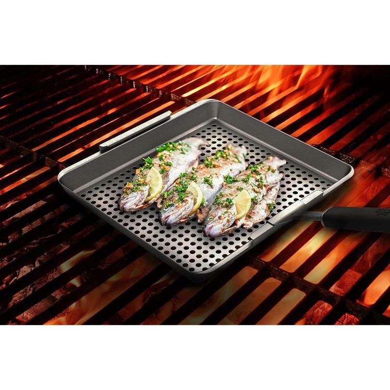 Yukon Glory Wide Grill Basket Set With Clip-On Handle, Perfect For Grilling Fish, Veggies and Meats