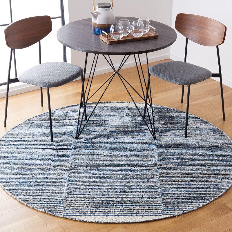 Bohemian Bliss Blue Ivory Wool-Cotton 6' Round Area Rug