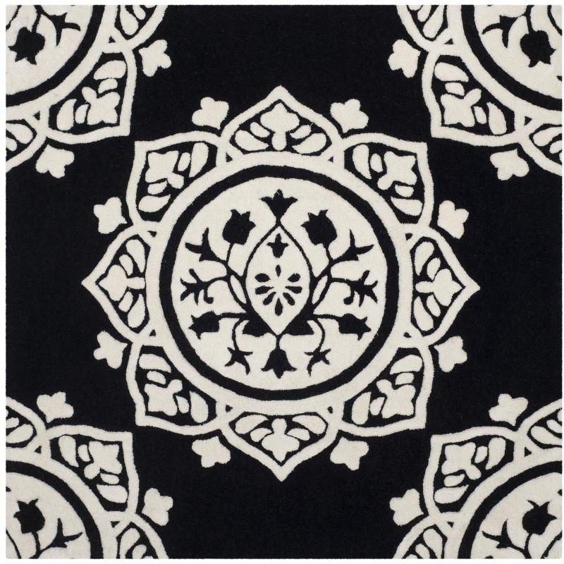 Bella BEL136 Hand Tufted Indoor Area Rug - Black/Ivory - 5'x5' - Safavieh