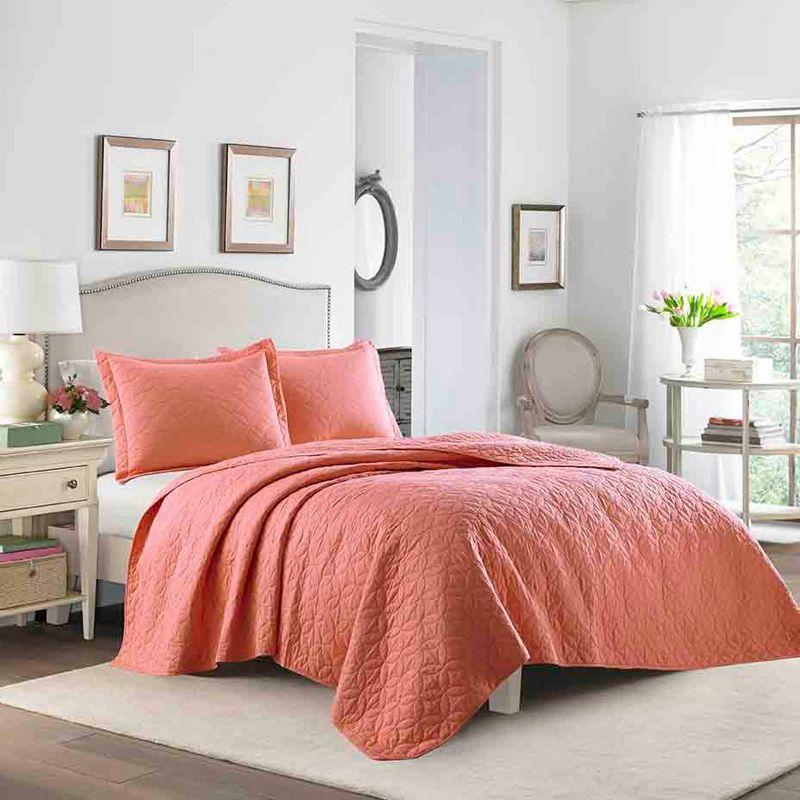 Blush Coral Reversible Cotton King Quilt Set