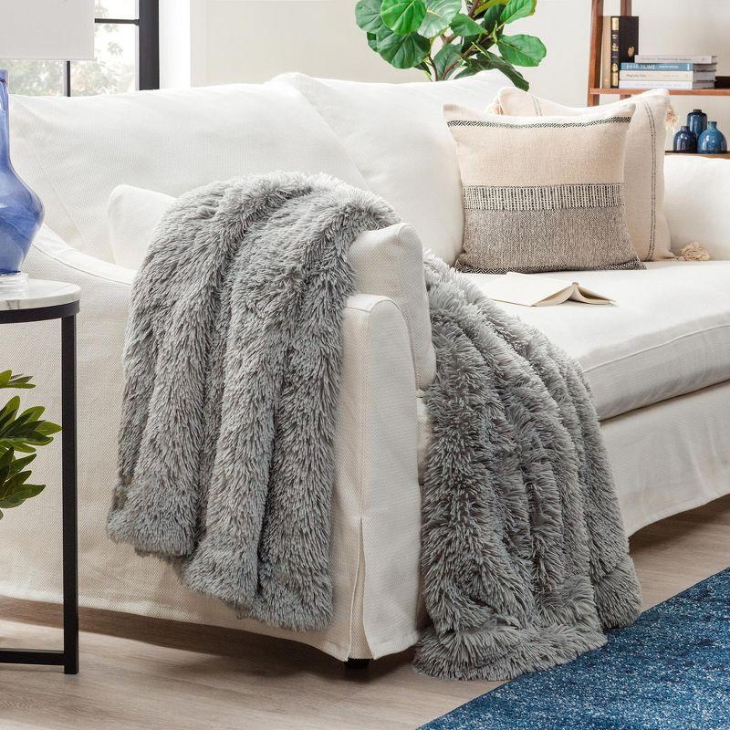 Gray Reversible Faux Fur and Sherpa Throw Blanket 50" x 65"