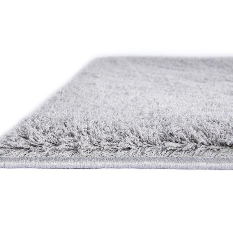Nuloom Neva Solid 4x6 Shag Indoor Area Rug for Living Room Bedroom Dining Room Nursery, Grey/Ivory