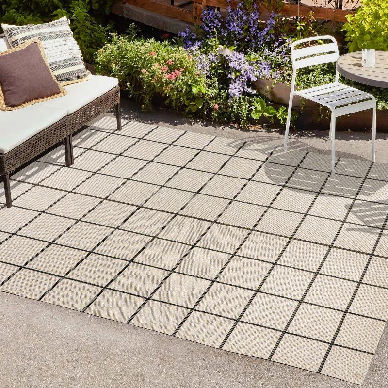 4' x 6' Grid Modern Squares Indoor/Outdoor Area Rug, Cream/Black - JONATHAN Y