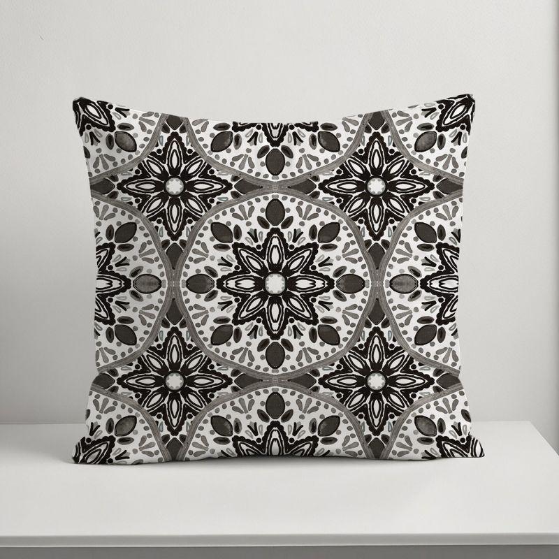 Designs Direct Creative Group Geometric Indoor/Outdoor Throw Pillow