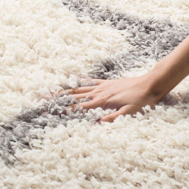 Dallas Shag SGD257 Power Loomed Area Rug  - Safavieh