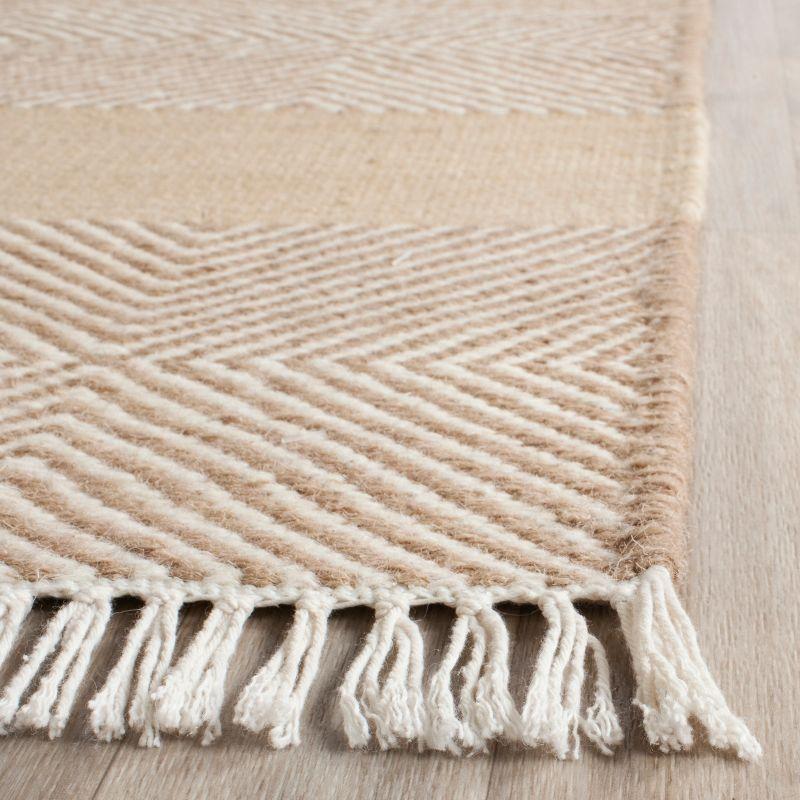 Kilim KLM103 Hand Woven Area Rug  - Safavieh