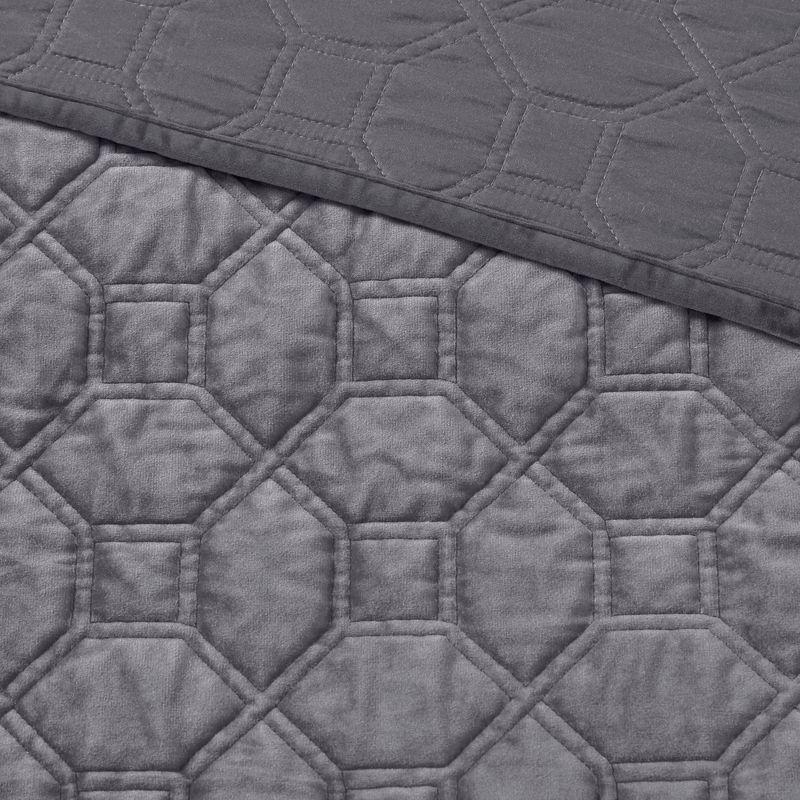 Madison Park Harper 3 Piece Velvet Quilt Set
