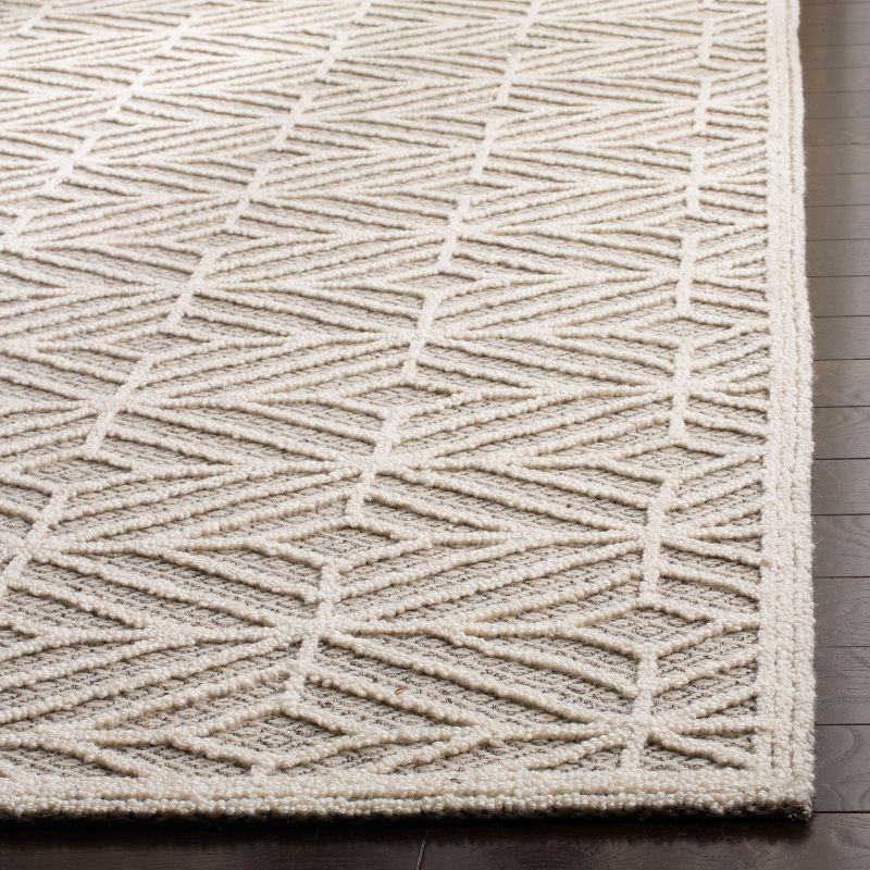 Ivory and Black Hand-Tufted Wool Rectangular Area Rug, 3' x 5'