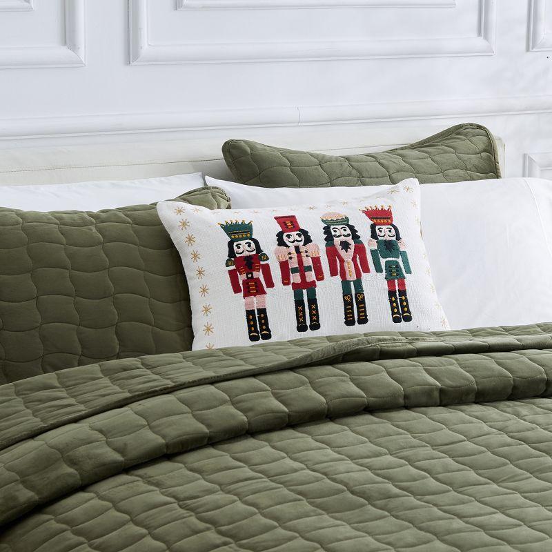 Christmas Holiday Embroidered Throw Pillow - Great Bay Home