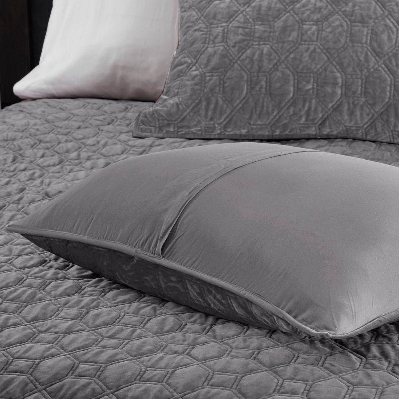 Madison Park Harper 3 Piece Velvet Quilt Set