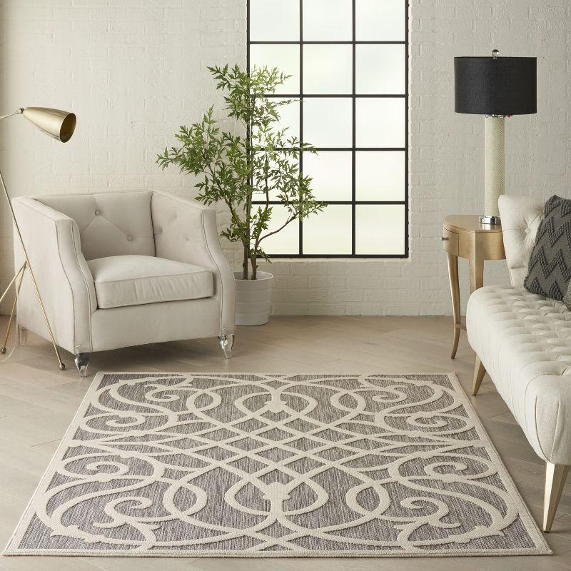 Gray Geometric Hand-knotted Synthetic 4' x 6' Area Rug