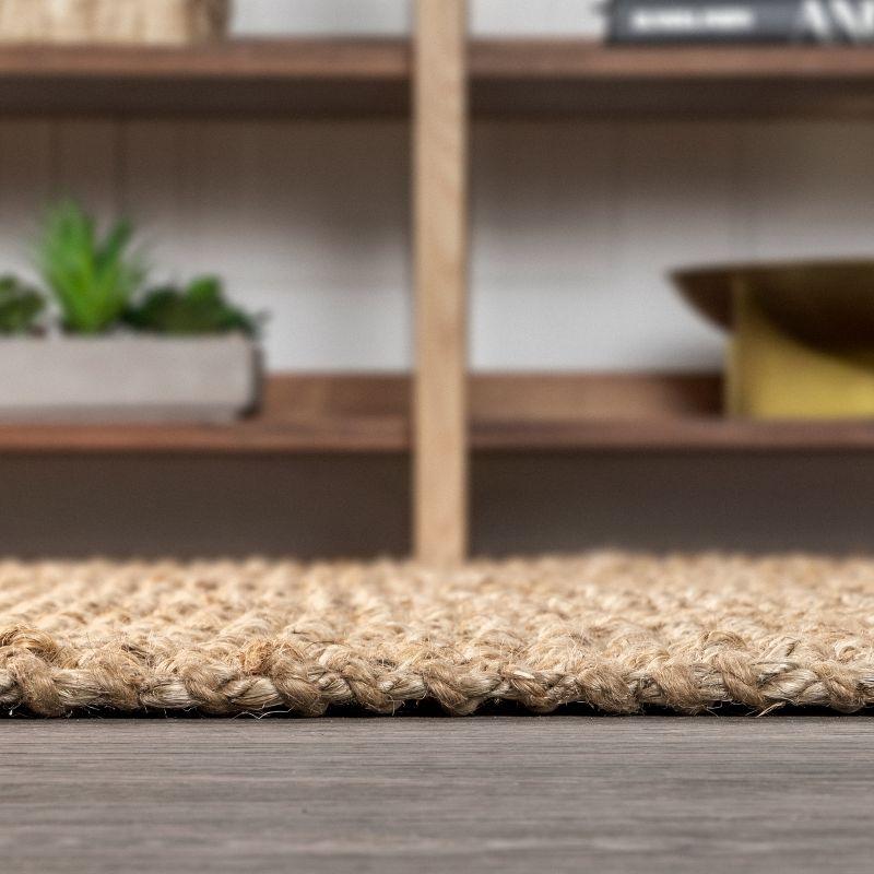 Pata Hand Woven Chunky Jute Indoor Area Rug - JONATHAN Y