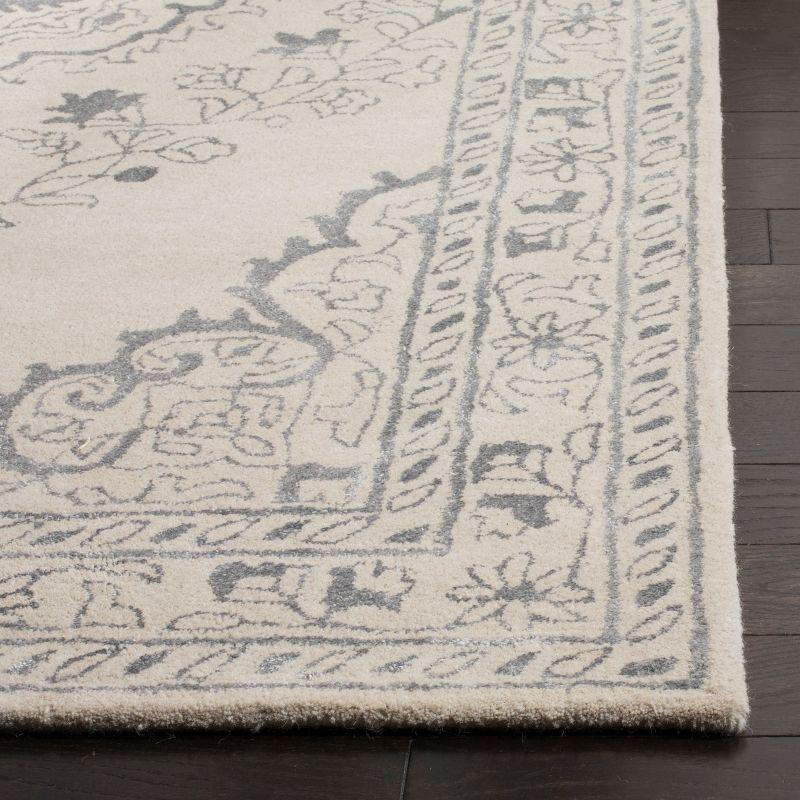 Elegant Light Grey Hand-Tufted Wool 6' Square Area Rug