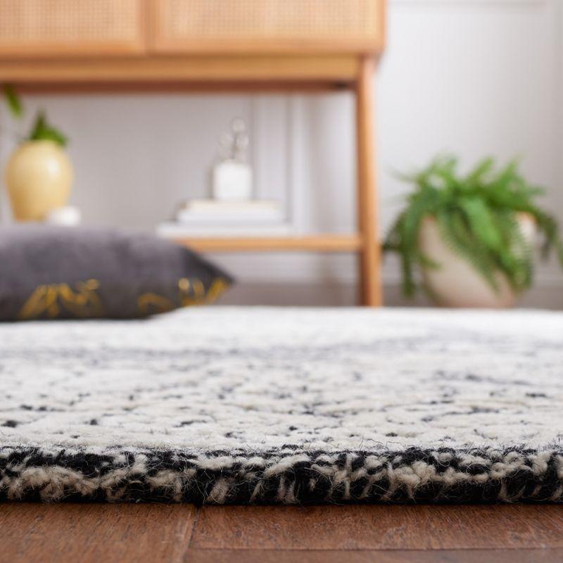 Charlton Home® Bathsheeb Hand Tufted 60% Wool, 20% Bamboo Silk, 20% Cotton With Cotton Backing Oriental Rug