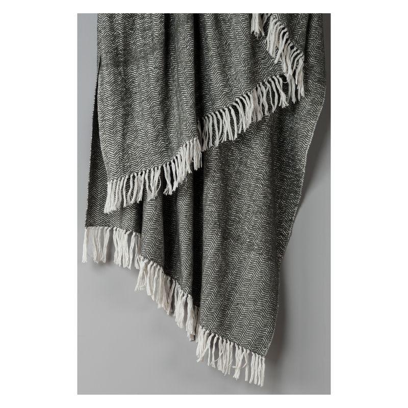 Gray and White Cotton Chevron Pattern Throw Blanket