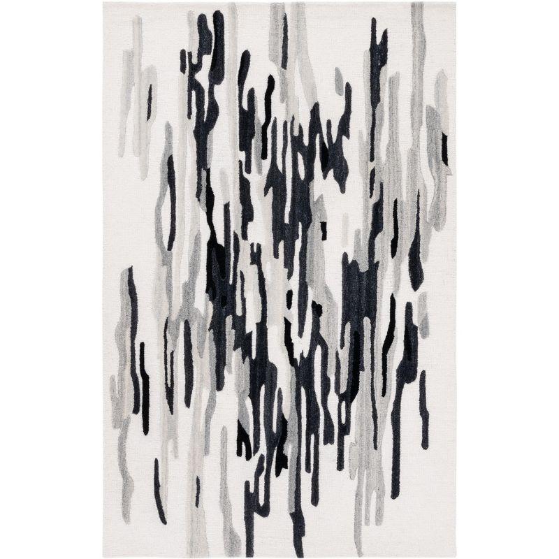 Rodeo Drive RD858 Hand Tufted Area Rug  - Safavieh