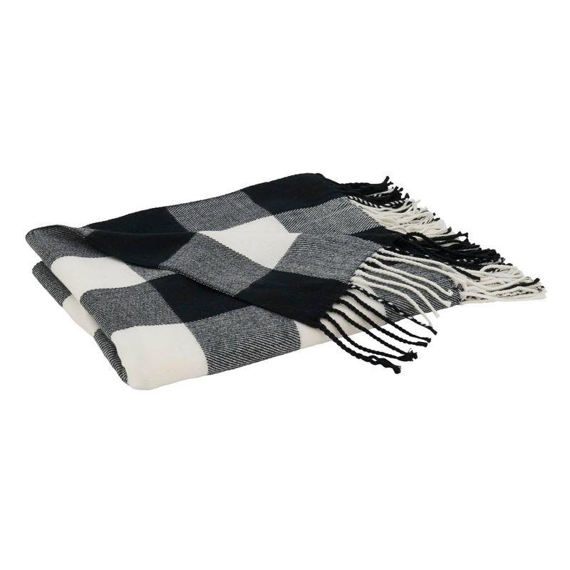 Black and White Buffalo Plaid Cotton Tassel Throw Blanket