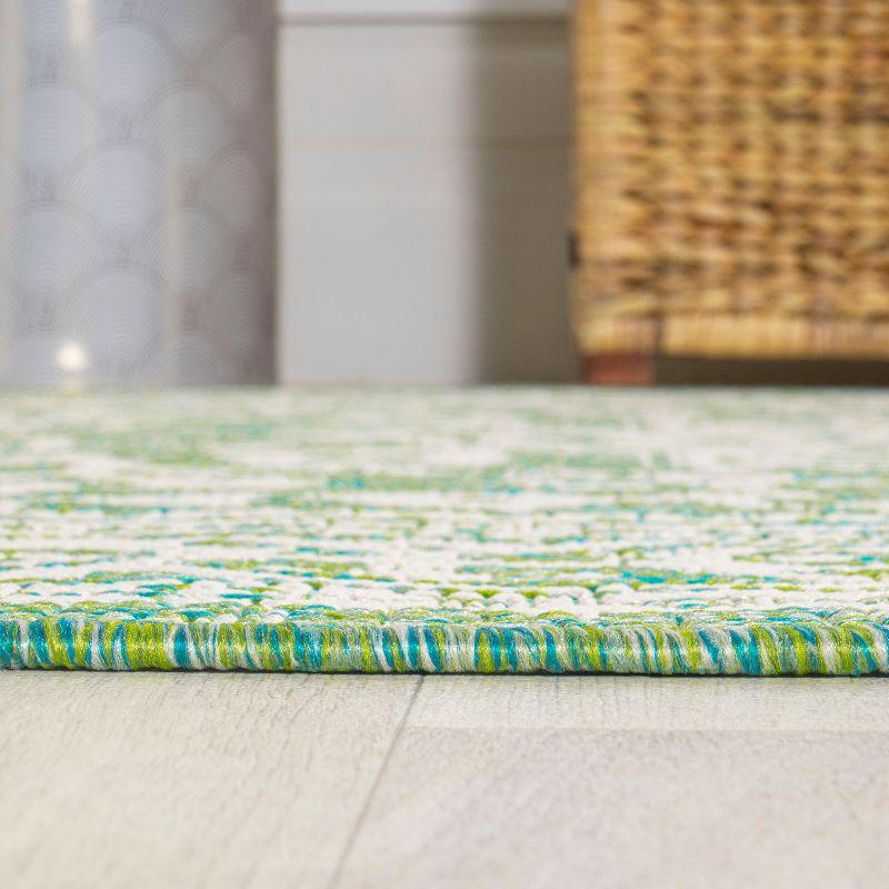 8' x 10' Sinjuri Medallion Textured Weave Indoor/Outdoor Area Rug, Cream/Green - JONATHAN Y