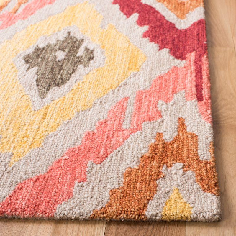 Ikat 6' x 6' Red and Beige Hand-Tufted Wool Rug