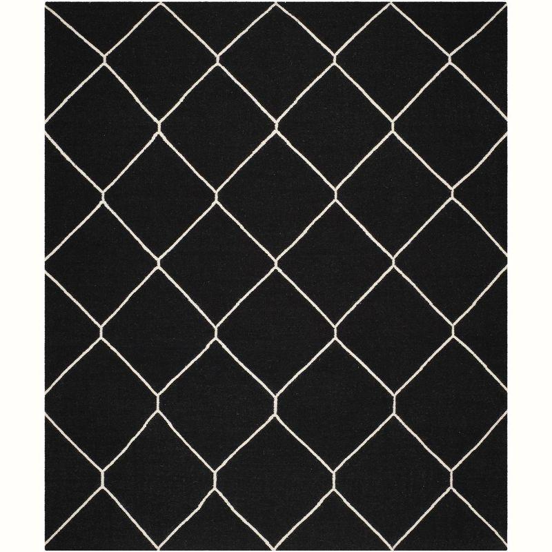Dhurries DHU635 Hand Woven Area Rug - Black/Ivory - 8'9"x11'9" - Safavieh.