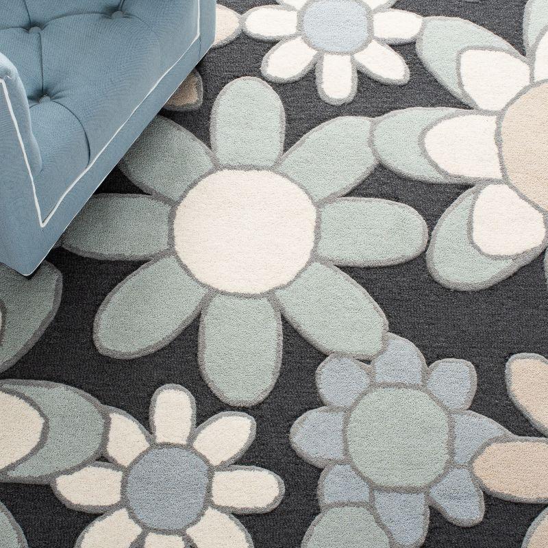 Safavieh Kids SFK923 Hand Tufted Runner Rug - Charcoal/Ivory - 2'6"x8' - Safavieh.