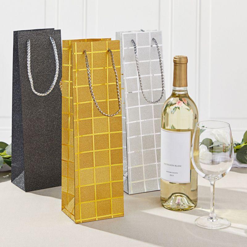 Juvale 6 Pack Foiled Glitter Wine Bottle Gift Bags with Handles for Holidays, New Years, Birthdays, Silver, Black, Gold, 3.8 x 14 x 3.3 n