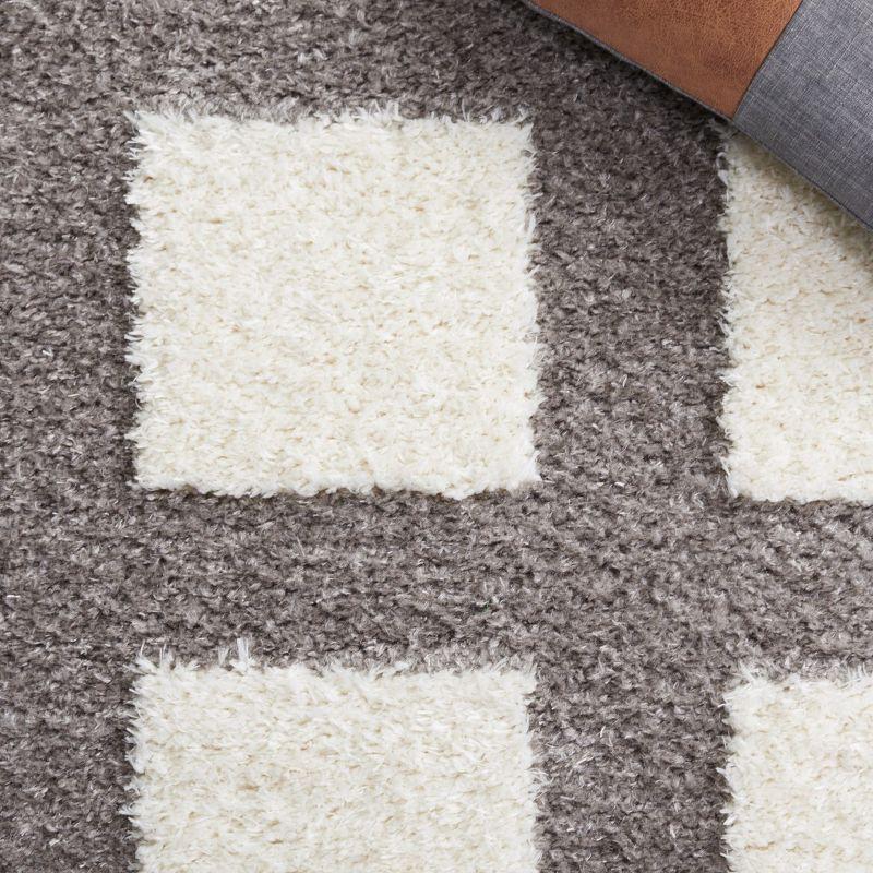 Norway NOR204 Power Loomed Area Rug - Grey/Ivory - 5'3"x7'6" - Safavieh.