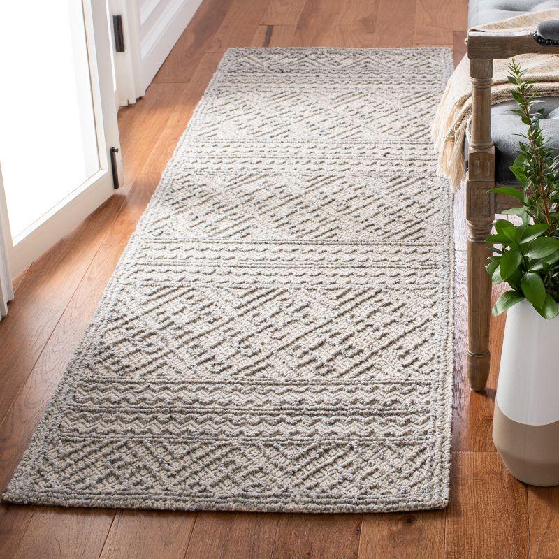 Elegant Gray Hand-Tufted Wool Runner Rug with Non-Slip Feature