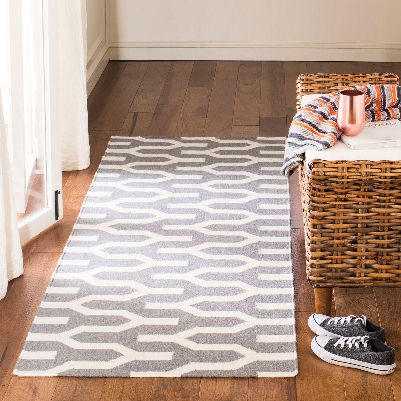 Silver Ivory Geometric Wool Flat Woven Runner Rug