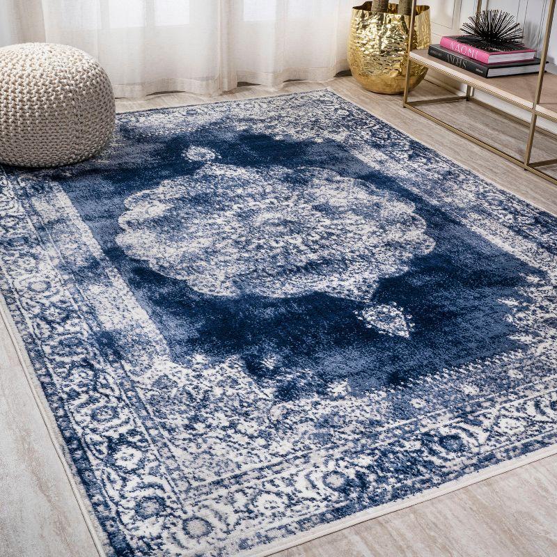 Elegant Navy/Ivory Persian Medallion 4' x 6' Synthetic Area Rug