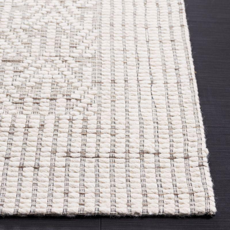 Marbella MRB431 Hand Woven Indoor Area Rug - Ivory/Beige - 5'x8' - Safavieh