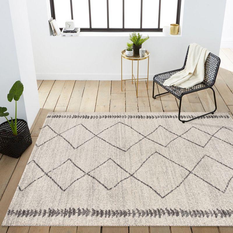 4'x6' Zaina Moroccan Beni Souk Area Rug, Cream/Gray - JONATHAN Y