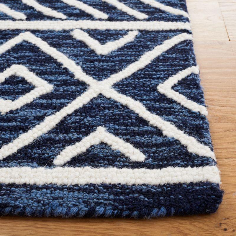 Navy and Ivory Hand-Tufted Wool Area Rug, 5' x 8'