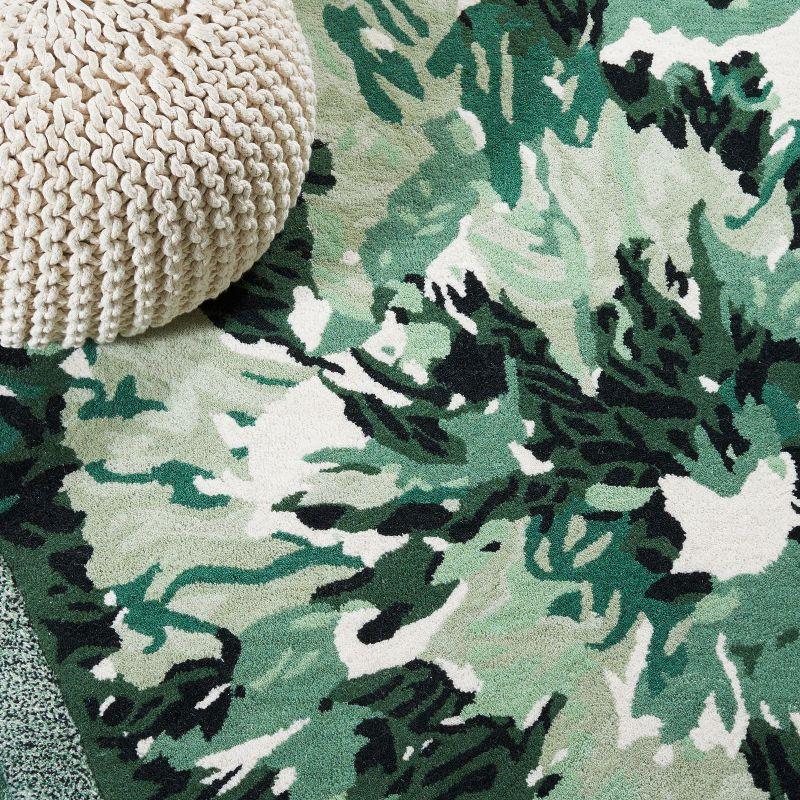 Fifth Avenue FTV127 Hand Tufted Indoor Area Rug - Green/Ivory - 5'x8' - Safavieh