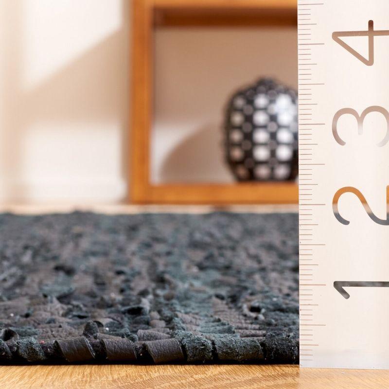 Vintage Leather VTL310 Hand Woven Indoor Accent Rug - Light Grey/Black - 3'x5' - Safavieh