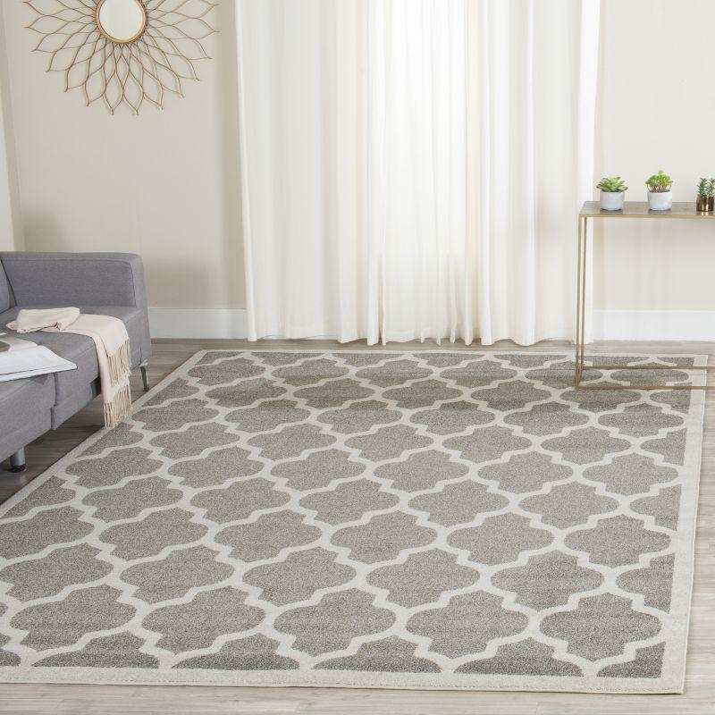 Amherst AMT420 Power Loomed Indoor Area Rug - Dark Grey/Beige - 7'x7' - Safavieh