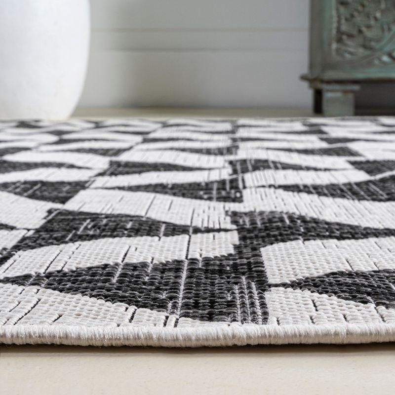 Andratx Modern  Geometric Indoor/Outdoor Area Rug - JONATHAN Y