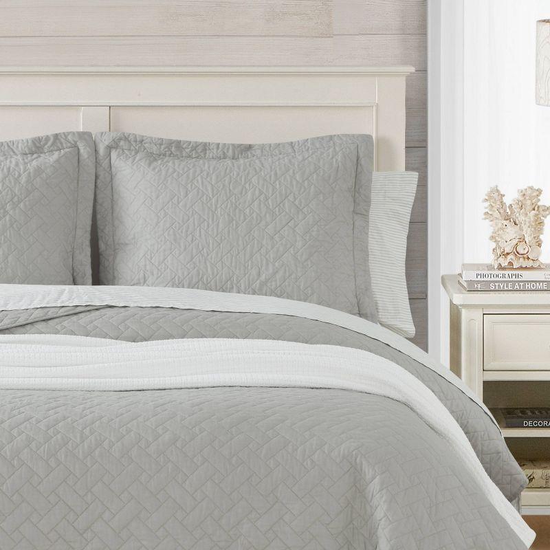 Tommy Bahama Raffia Solid Cotton Reversible Quilt Set