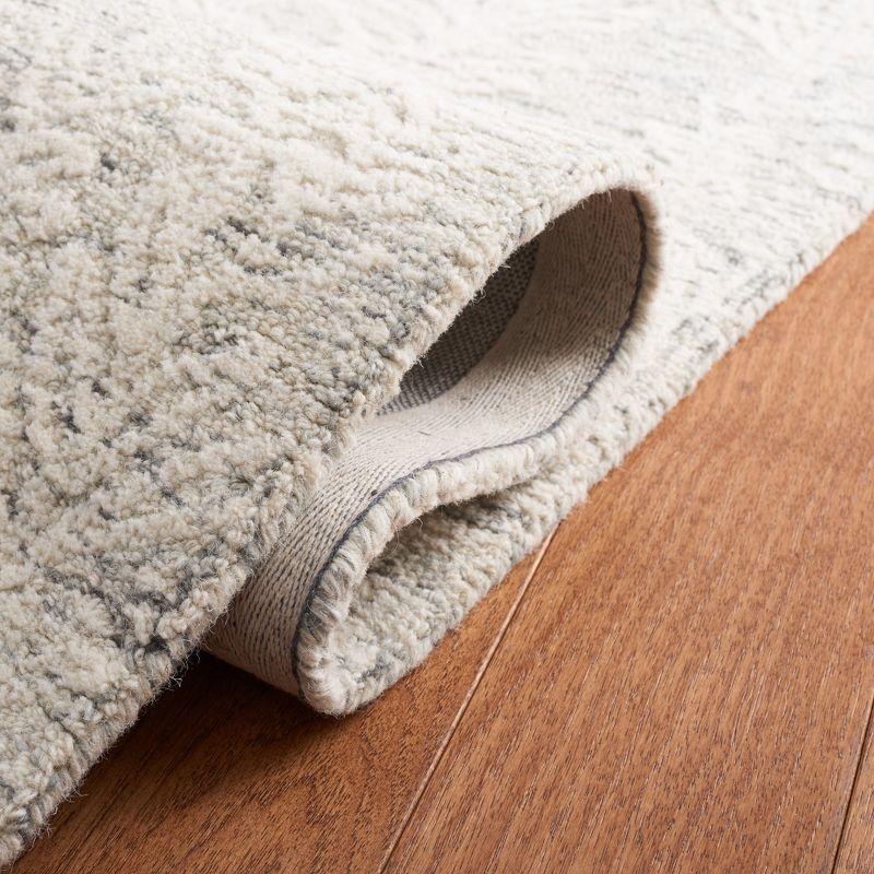 Metro MET877 Hand Tufted Indoor Area Rug - Grey/Ivory - 6'x6' - Safavieh
