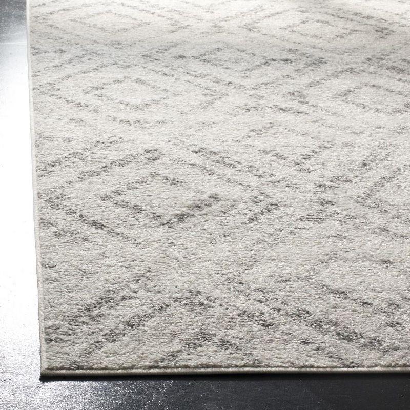 Chic Lodge-Style Hand-Knotted Round Gray Synthetic Area Rug