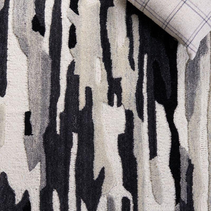 Rodeo Drive RD858 Hand Tufted Area Rug - Ivory/Black - 3'x5' - Safavieh.